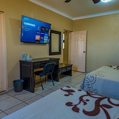 Hotel Oasis Ciudad Constitucion ภายนอก รูปภาพ